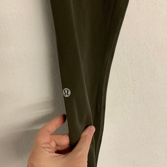 Lululemon Leggings Fast & Free 7/8 Tight II Non Reflective Nulux 25" Dark Olive - Picture 10 of 10